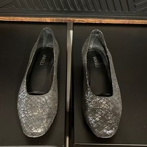 Vaneli Flats with heel